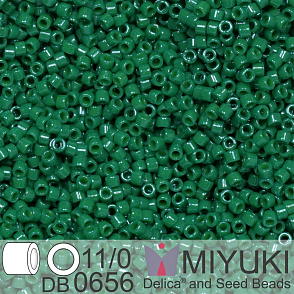 Korálky Miyuki Delica 11/0. Barva Dyed Opaque Green DB0656. Balení 5g