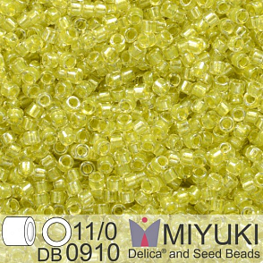 Korálky Miyuki Delica 11/0. Barva Spkl Yellow Green Lined Crystal DB0910. Balení 5g.